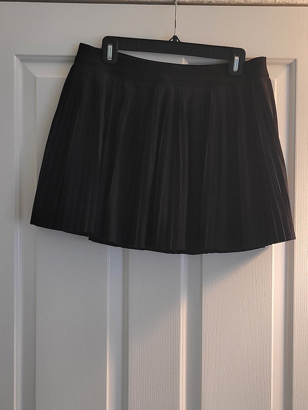 Black Quick-Dry Activewear Skirt With Built In Shorts